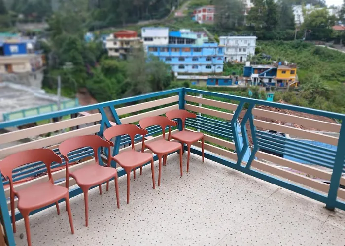 Ponmurugan Residency